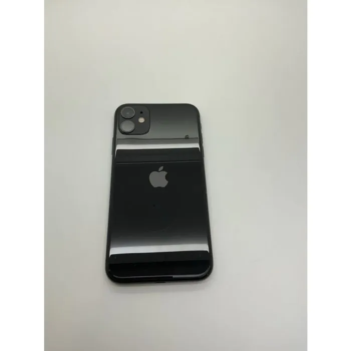 Apple iPhone 11 64 GB - Schwarz