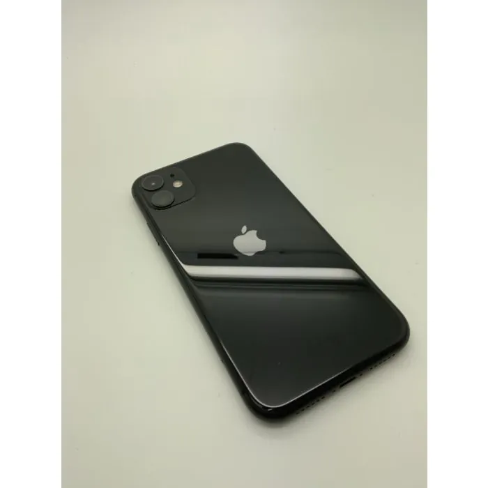 Apple iPhone 11 64 GB - Schwarz
